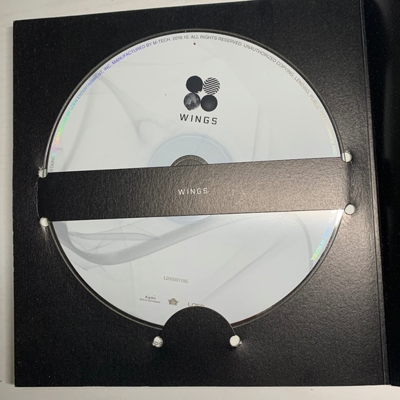 BTS Wings Album N Version - Picture 7 of 7